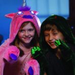 Manta capa infantil con luz en los ojos FK22-67 - Imagen 4